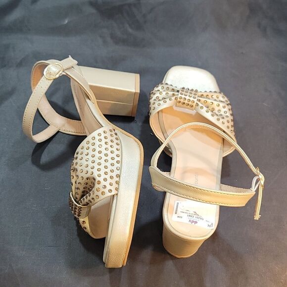 BRAND NEW WELLSFOUNTN RHINESTONE BOWNOT BLOCK HEEL OPEN-TOE SANDAL G1 - Picture 10 of 15